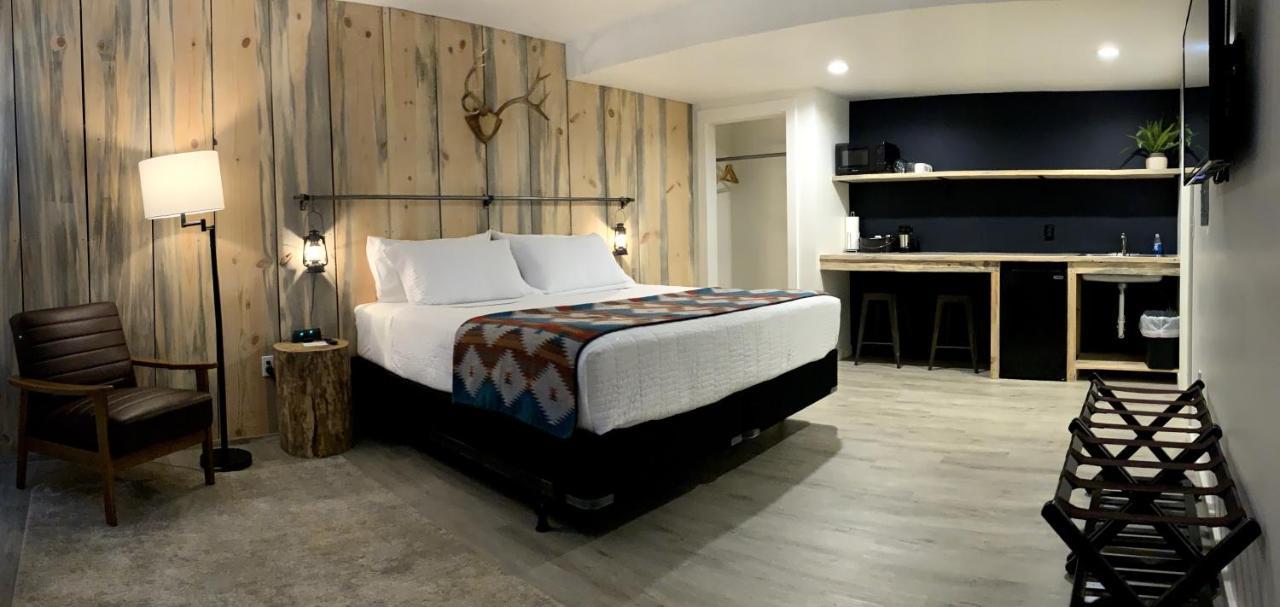 Outdoors Inn Sandpoint Bagian luar foto