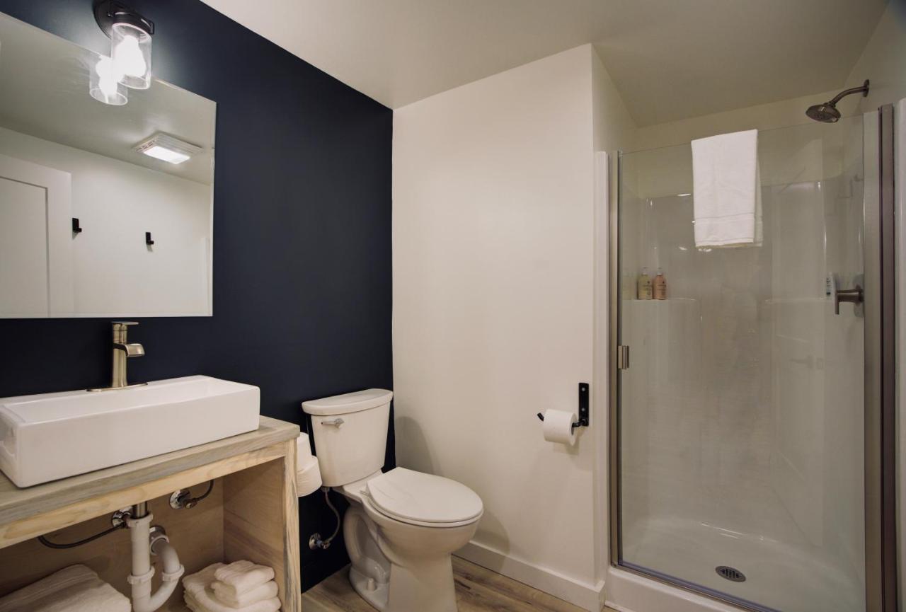Outdoors Inn Sandpoint Bagian luar foto